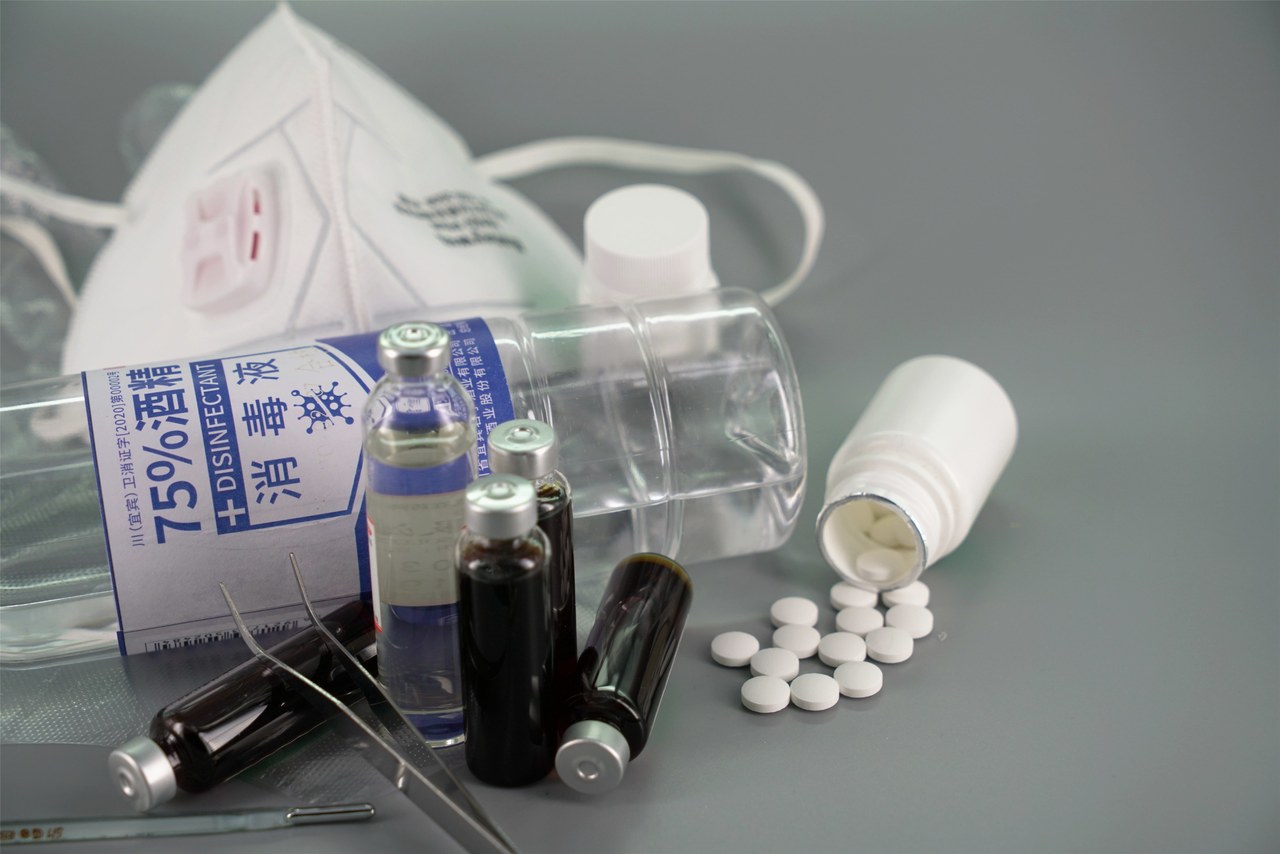 优选 聚甲酚磺醛栓